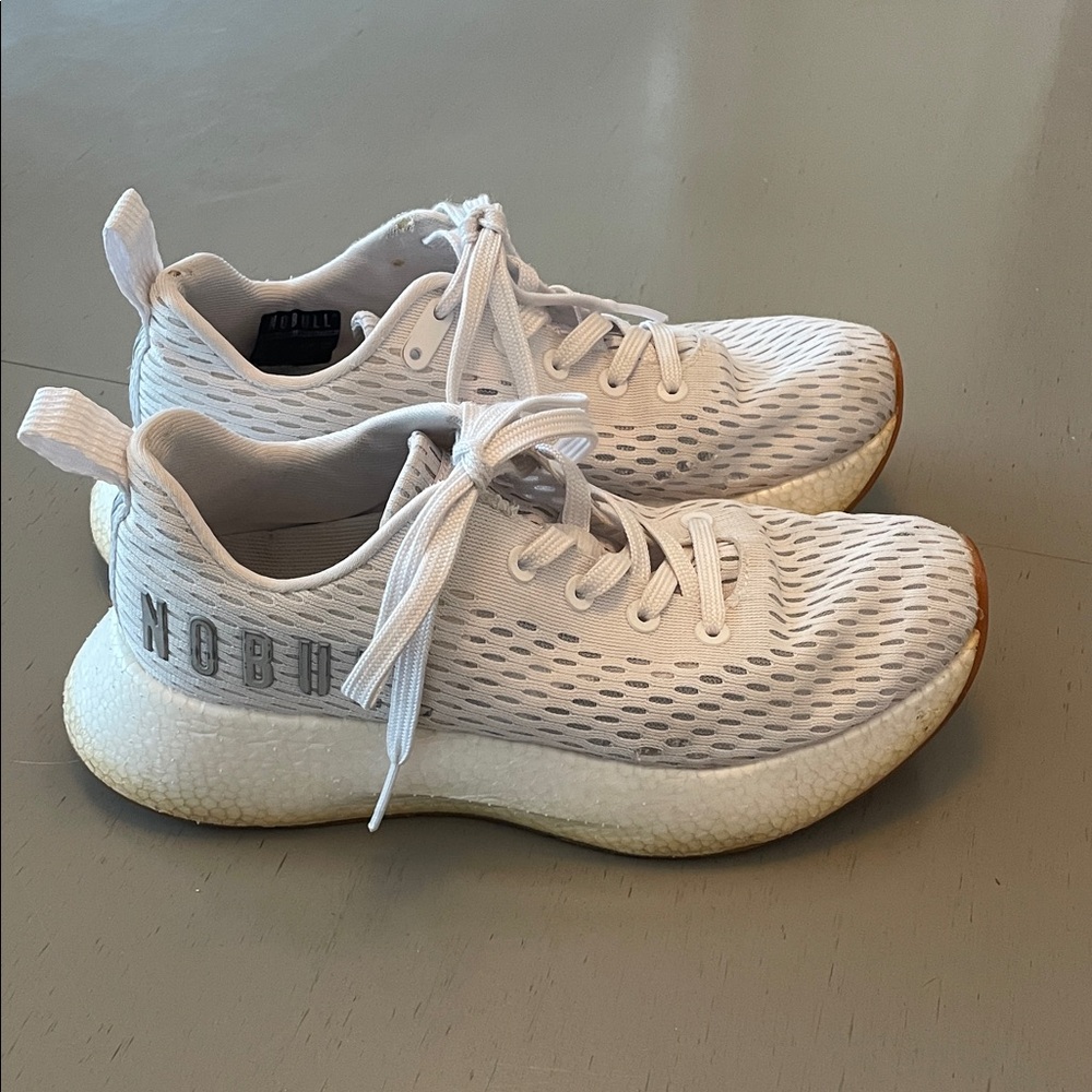 NoBull White Athletic Sneaker Women’s Journey Size 7. Running Training Shoe